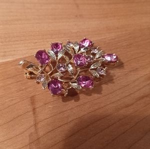 Lot of 3 vintage brooches